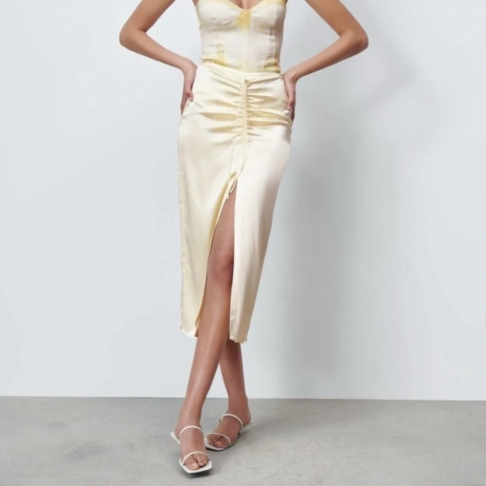- ZARA SATIN MIDI SKIRT YELLOW ruched front slit full length 33 in sz medi… - Picture 1 of 3